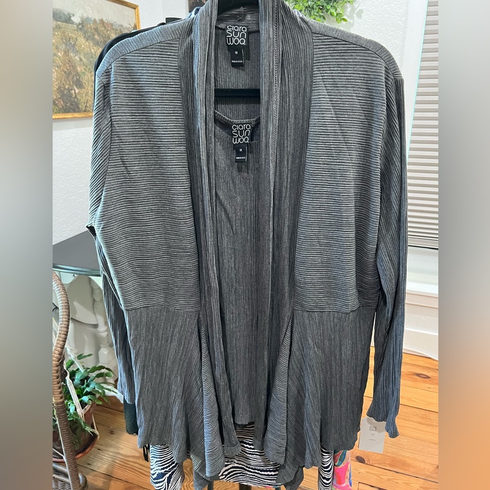 Clara Sun Woo Women’s 1X Grey Tank and Jacket